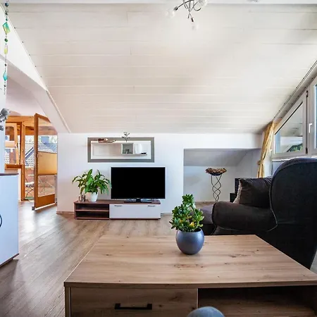 Apartamento Paulas Koenigscard *