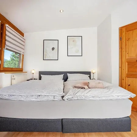 Paulas Koenigscard Apartamento