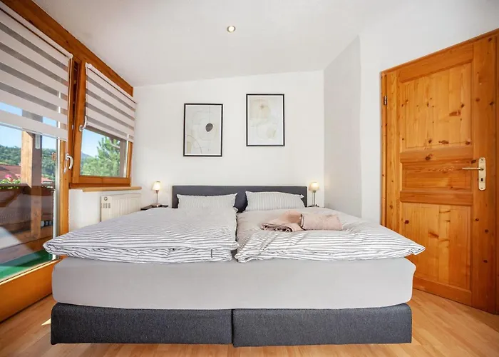 Paulas Koenigscard Apartment